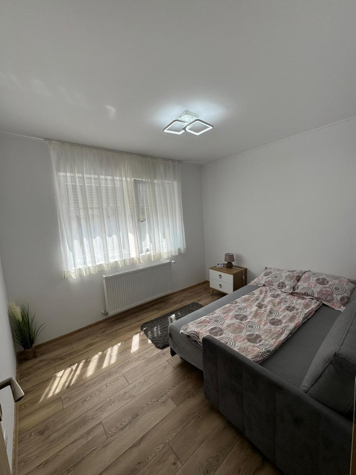 Bingo Apartman Cristuru Secuiesc Luaran gambar