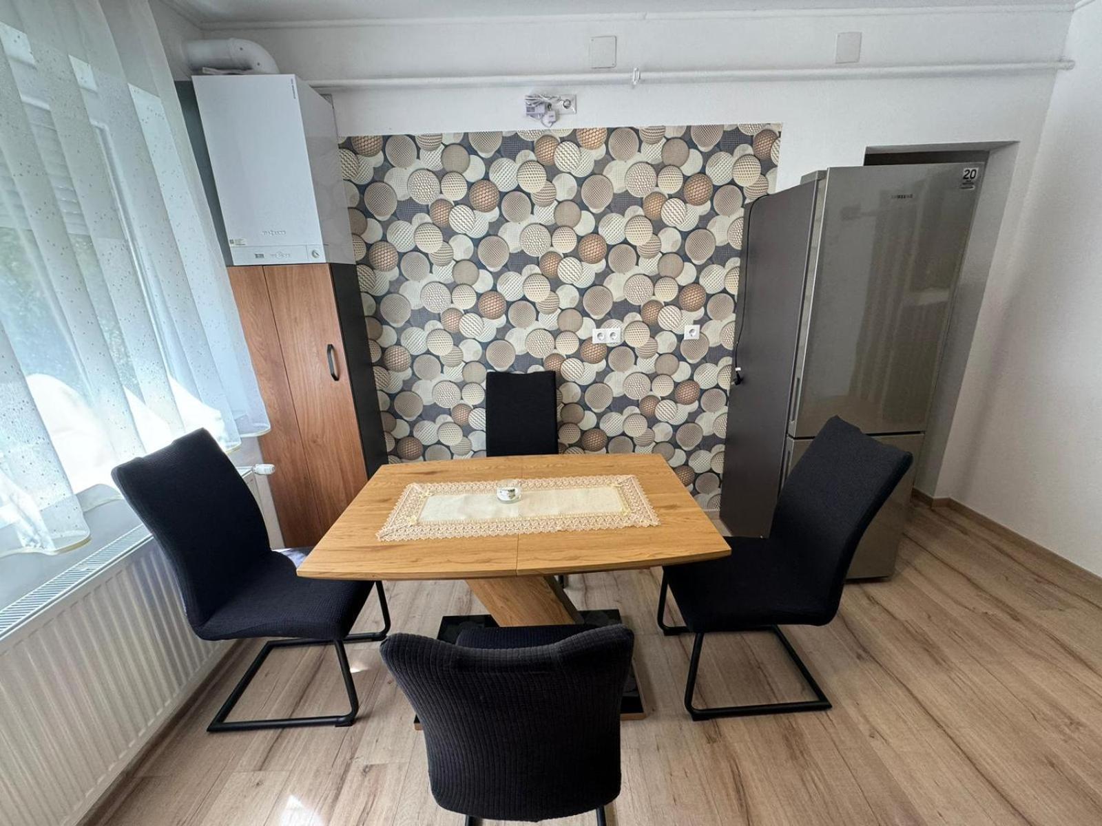 Bingo Apartman Cristuru Secuiesc Luaran gambar