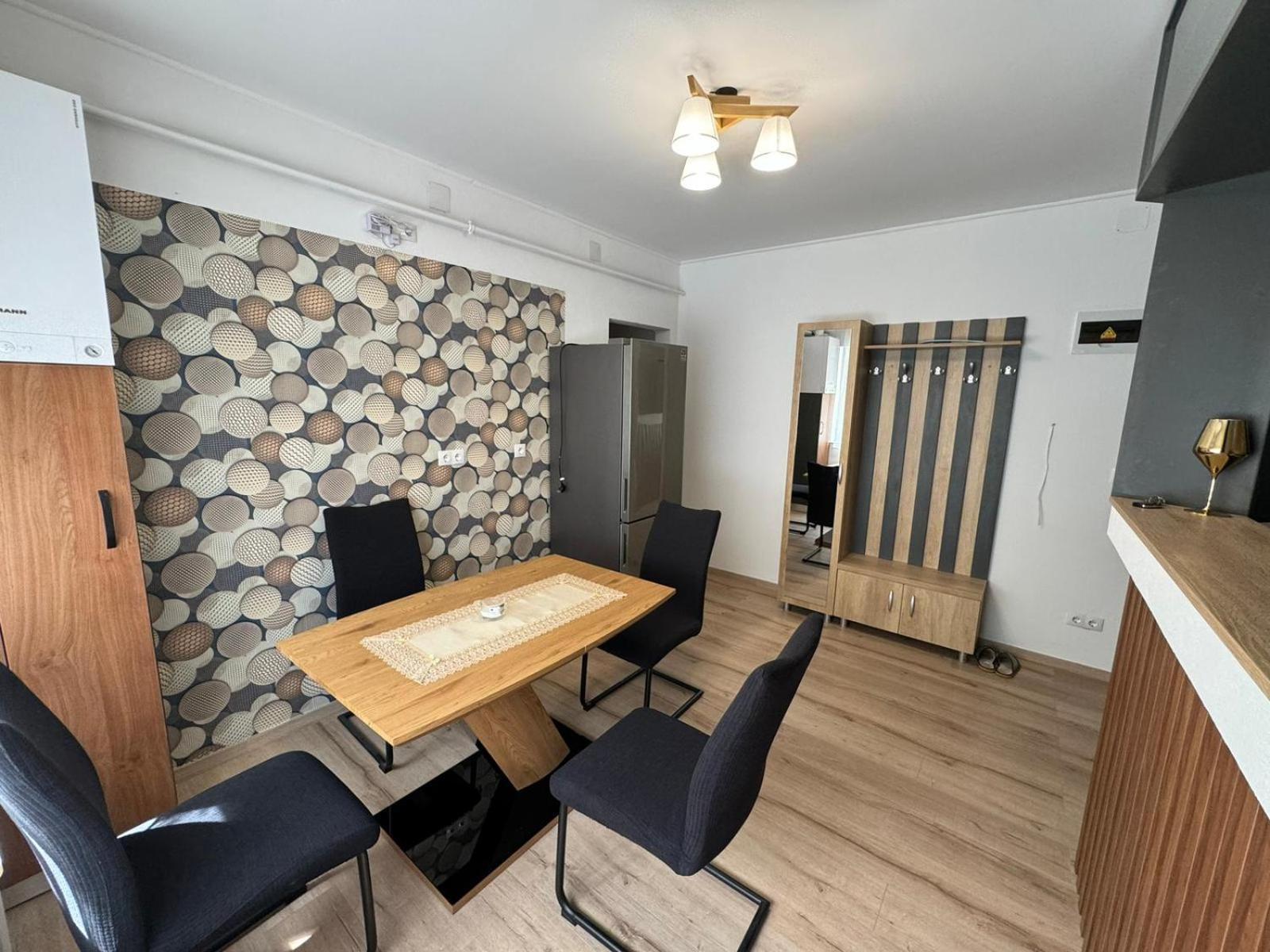 Bingo Apartman Cristuru Secuiesc Luaran gambar